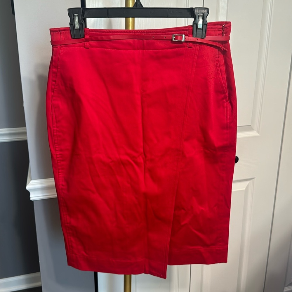 Liz Claiborne Red Skirt with Belt Size 6